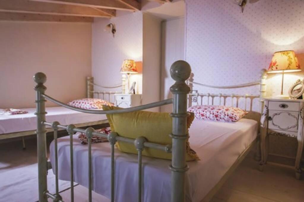 Sea Front Almi Villa Василики Екстериор снимка