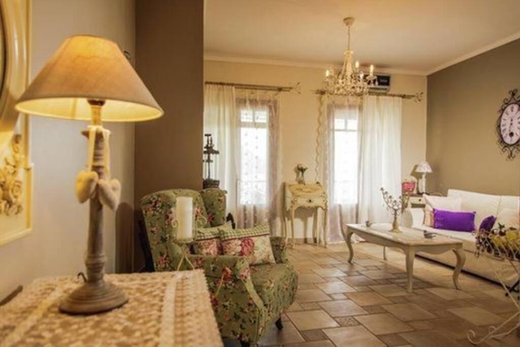 Sea Front Almi Villa Василики Екстериор снимка